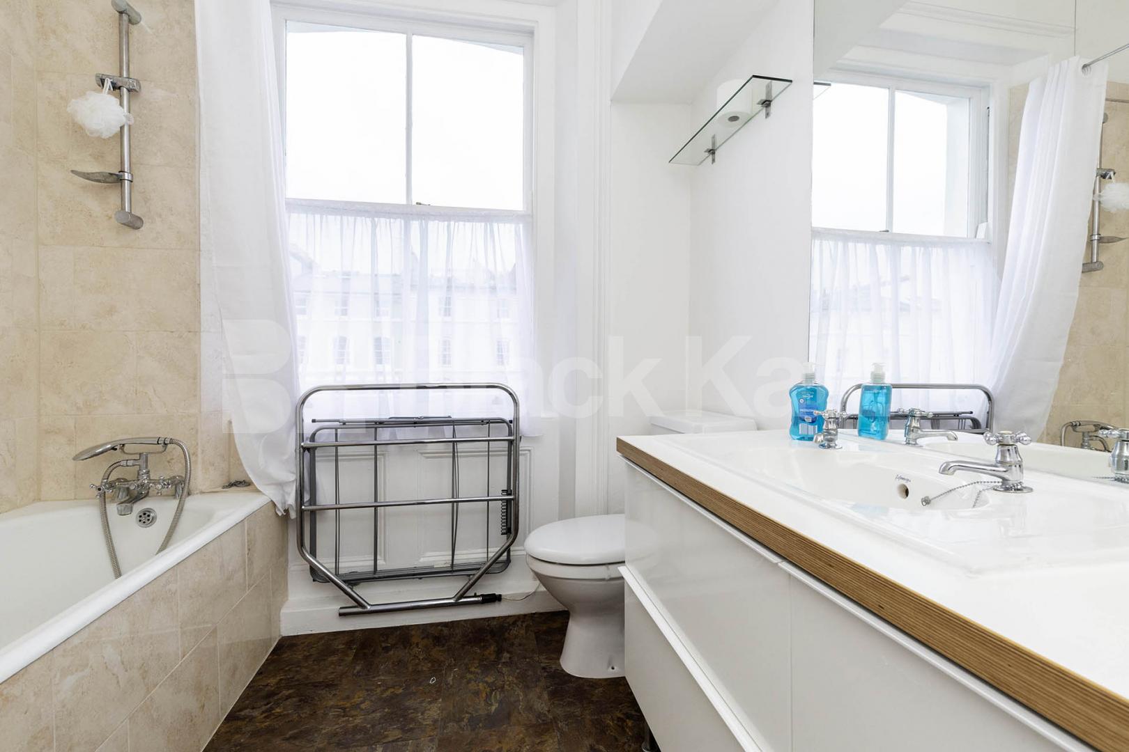 Stunning modern one bed with terrace and lovely views over Primrose Hill  Regents Park Road, Primrose Hill / Regents Park